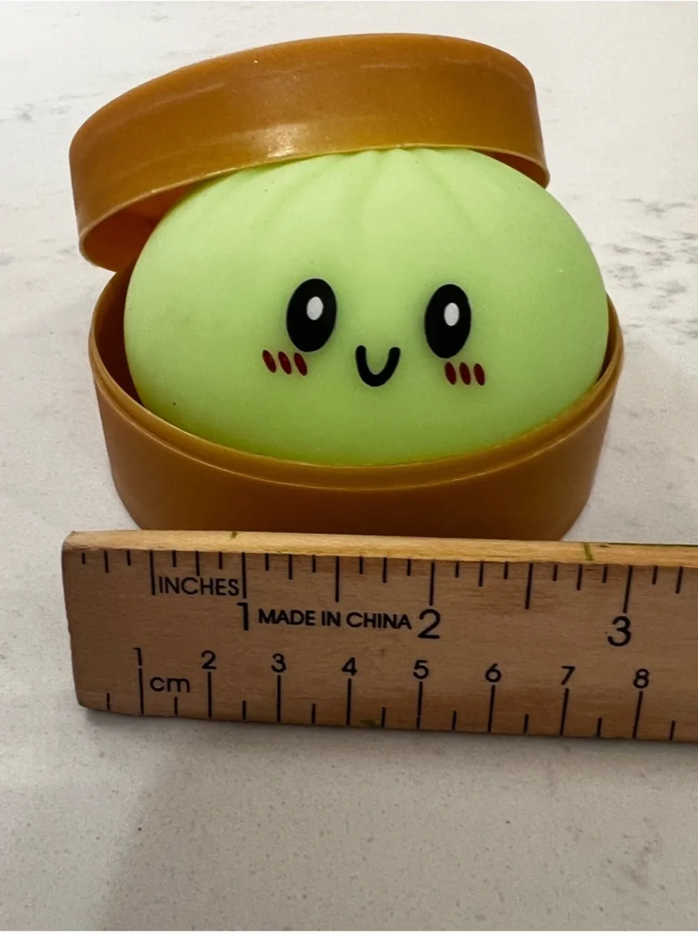 Kawaii Green Bun Squishy in Brown Steamer Case